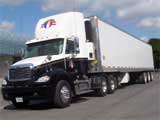 Olymel tractor trailer -2005 Freightliner Columbia